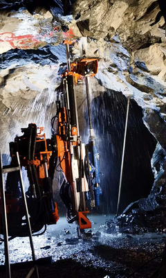 長沙DL4采礦臺(tái)車 自動(dòng)接桿 礦山機(jī)械